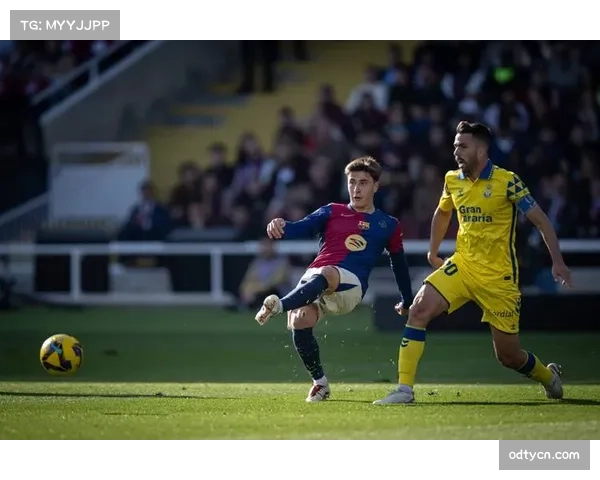 皇家奥维耶多防守组织严密，客场作战采用务实战术思路